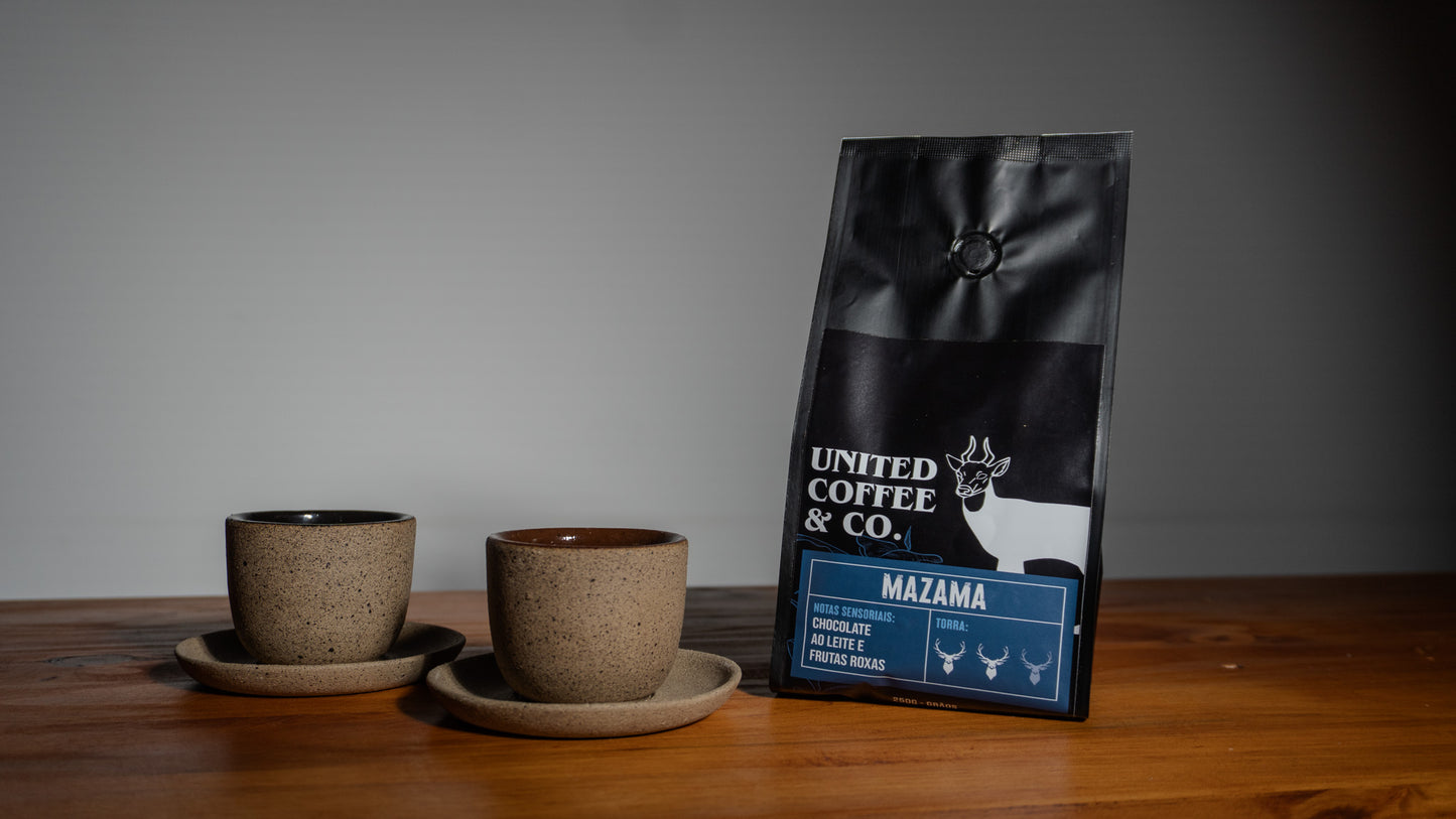Kit Mugs and More + Mazama Em grãos