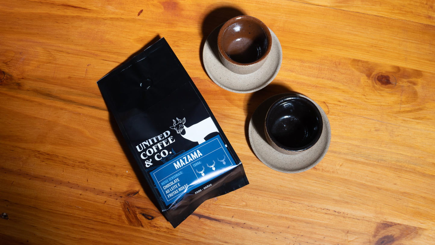 Kit Mugs and More + Mazama Em grãos