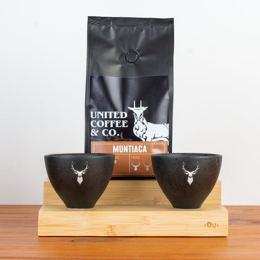 Café Muntíaca + 2 Copos Floral Loveramics